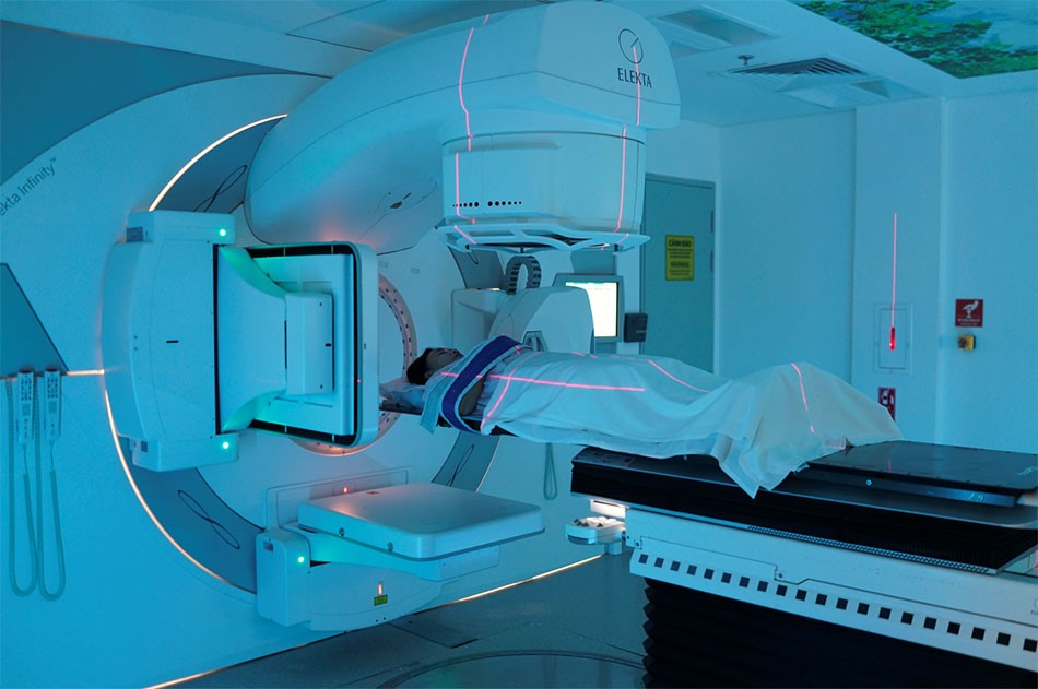 cancer treatment complications side effects management