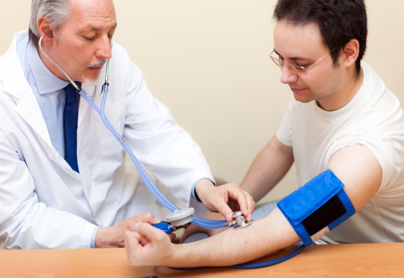 white coat hypertension blood pressure elevated at doctor office normal at home diagnosis