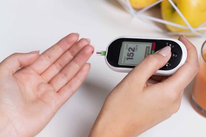 Blood glucose log showing tracked readings with fasting post-meal and bedtime entries for identifying glucose patterns in diabetes management