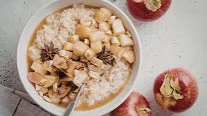breakfast ideas for blood sugar control — eggs, avocado, berries, and Greek yogurt shown as low-glycemic morning meal options