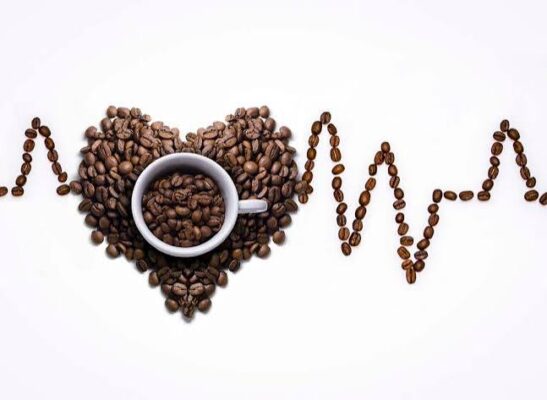 coffee and heart health cardiovascular risk CVD mortality 3 to 5 cups per day chlorogenic acids diterpenes filtered brewing