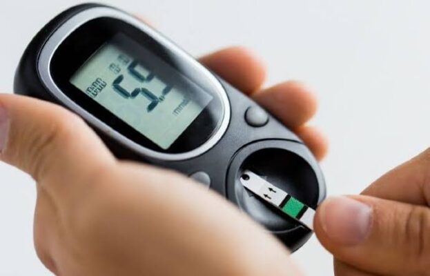 fasting blood sugar test showing morning baseline glucose measurement after 8 hours without food