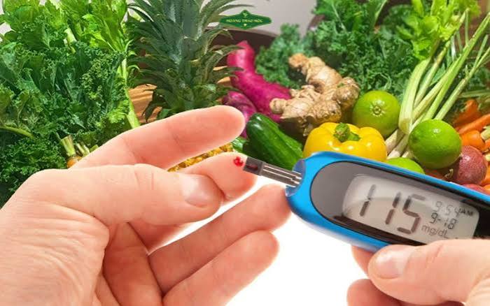 refined carbs and blood sugar — white bread and pasta shown alongside glucose meter reading high