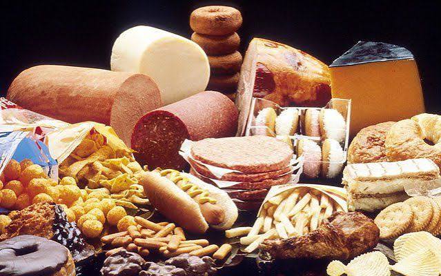 healthy fats cooking oils comparison EVOO avocado oil canola smoke point saturated fat content coconut oil butter swap practical guide