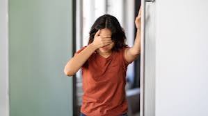 Hypoglycemia treatment and prevention showing the 15-15 rule for acute treatment glucagon emergency kit use and prevention strategies including meal timing and medication adjustment