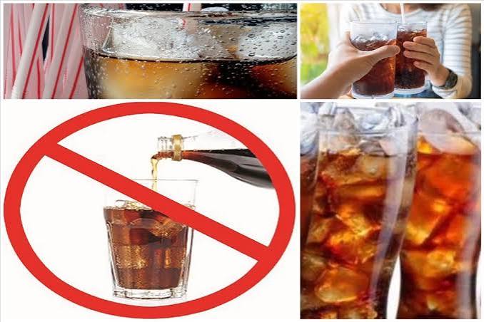blood sugar spike from soda vs water — comparing postprandial glucose response after drinking regular soda versus unsweetened beverage