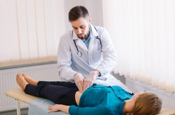 bloating common causes and when to seek care — adult digestive health guide