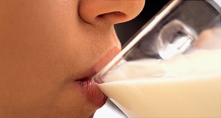 lactose intolerance management hard cheese lactose-free milk yogurt calcium dairy alternatives