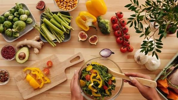 elimination diet reintroduction phase food diary symptom tracking one food at a time protocol