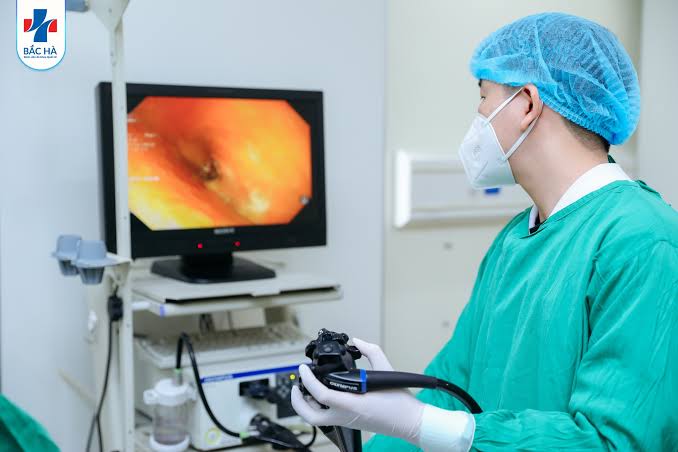 endoscopy-what-patients-should-know-body — endoscopy suite patient preparation sedation monitoring mouthguard