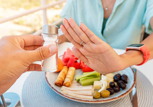 kidney diet myths — CKD patient comparing general healthy eating myths with evidence-based kidney diet facts