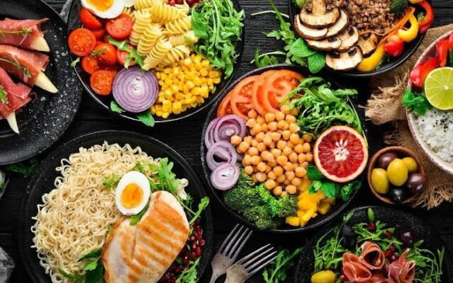 mediterranean diet and kidney health — olive oil, fish, vegetables on Mediterranean table