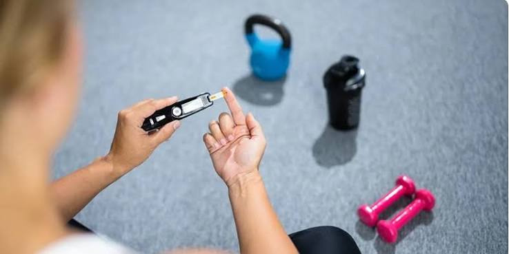 movement breaks from sitting to control blood sugar
