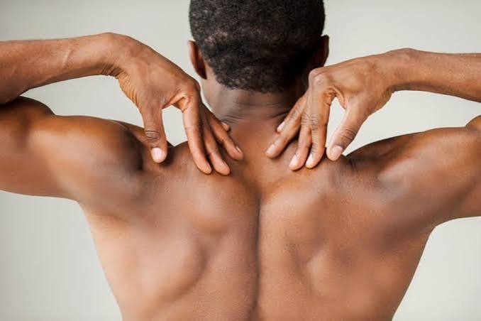 When muscle pain may be serious — illustration showing statin-related myopathy with proximal muscle weakness, acute compartment syndrome pressure build-up, and polymyalgia rheumatica with bilateral shoulder girdle pain